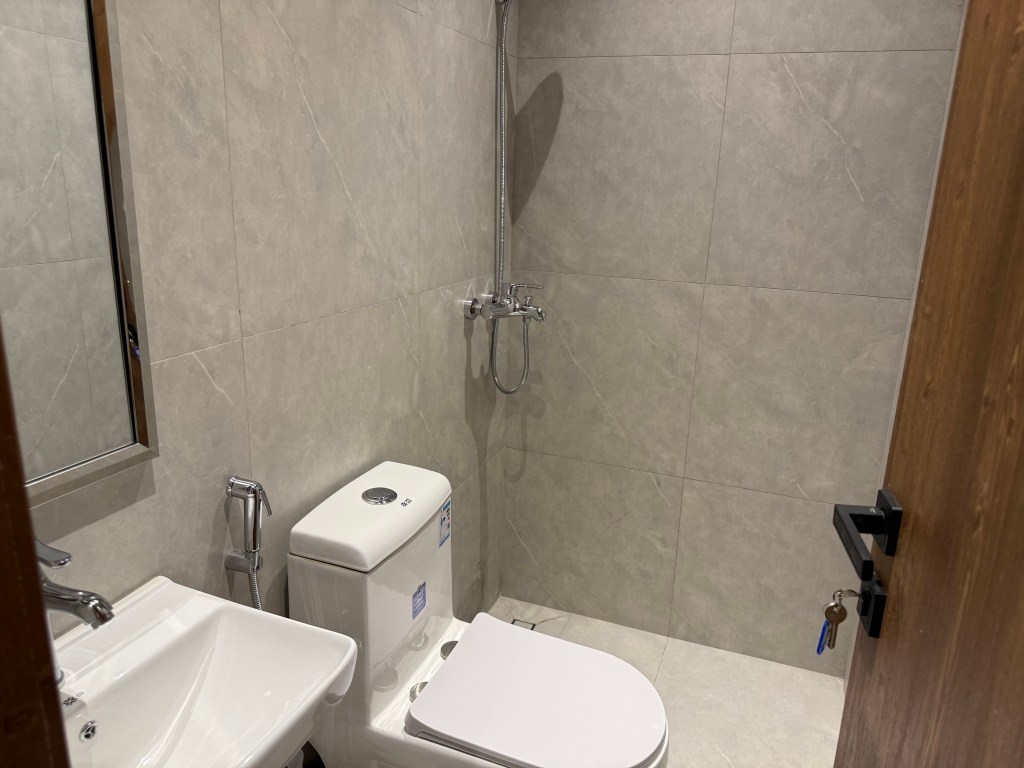 دور للبيع في حي الخير